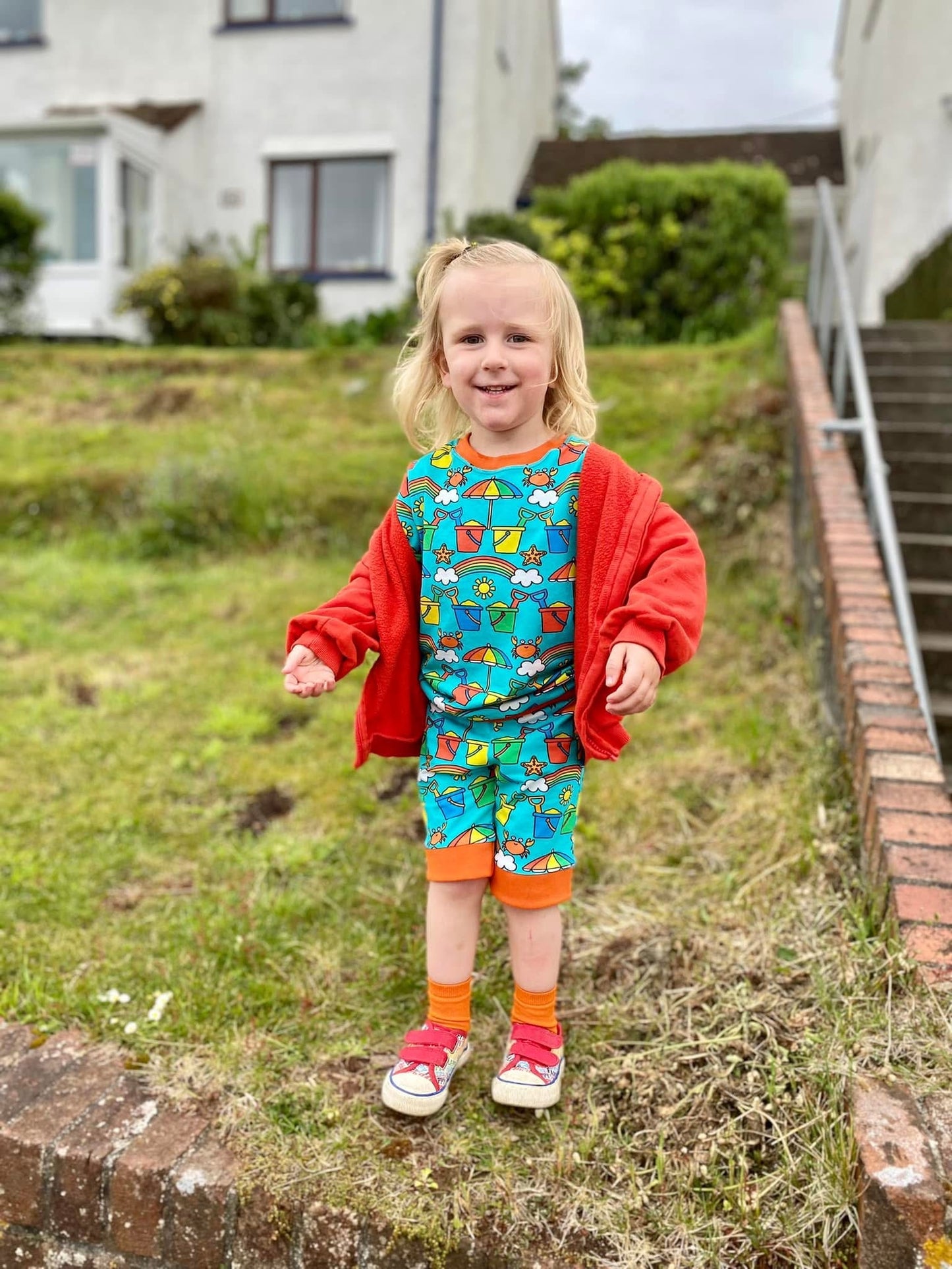 Buckets and spades - Premium Cotton Lycra Jersey Fabric – Kids Stretch Fabric UK