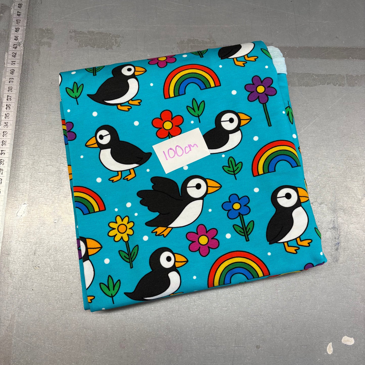 BOLT END Pretty puffins 100cm - Premium cotton lycra