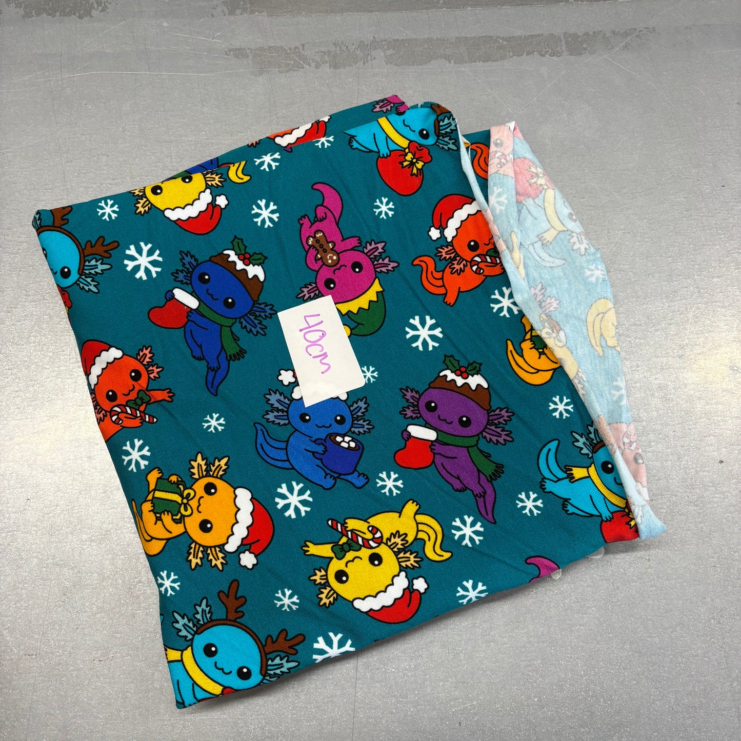 BOLT END Christmas Axolotls 40cm - Premium cotton lycra
